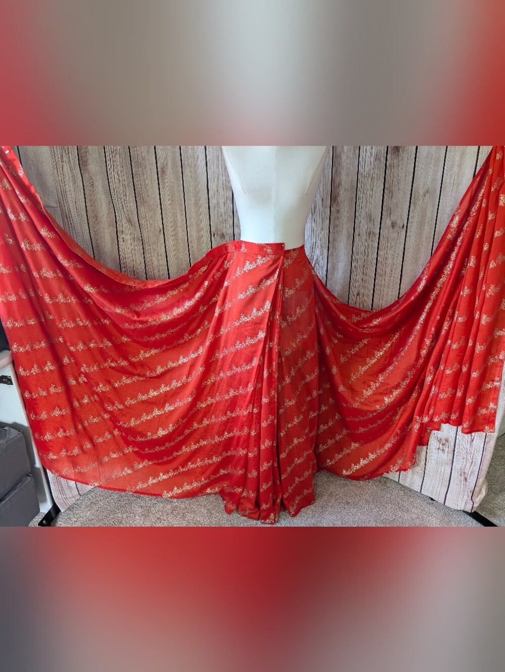 ✨ Beautiful Pre-Pleated Orange and gold Saree with Clips - Super easy to wear ✨